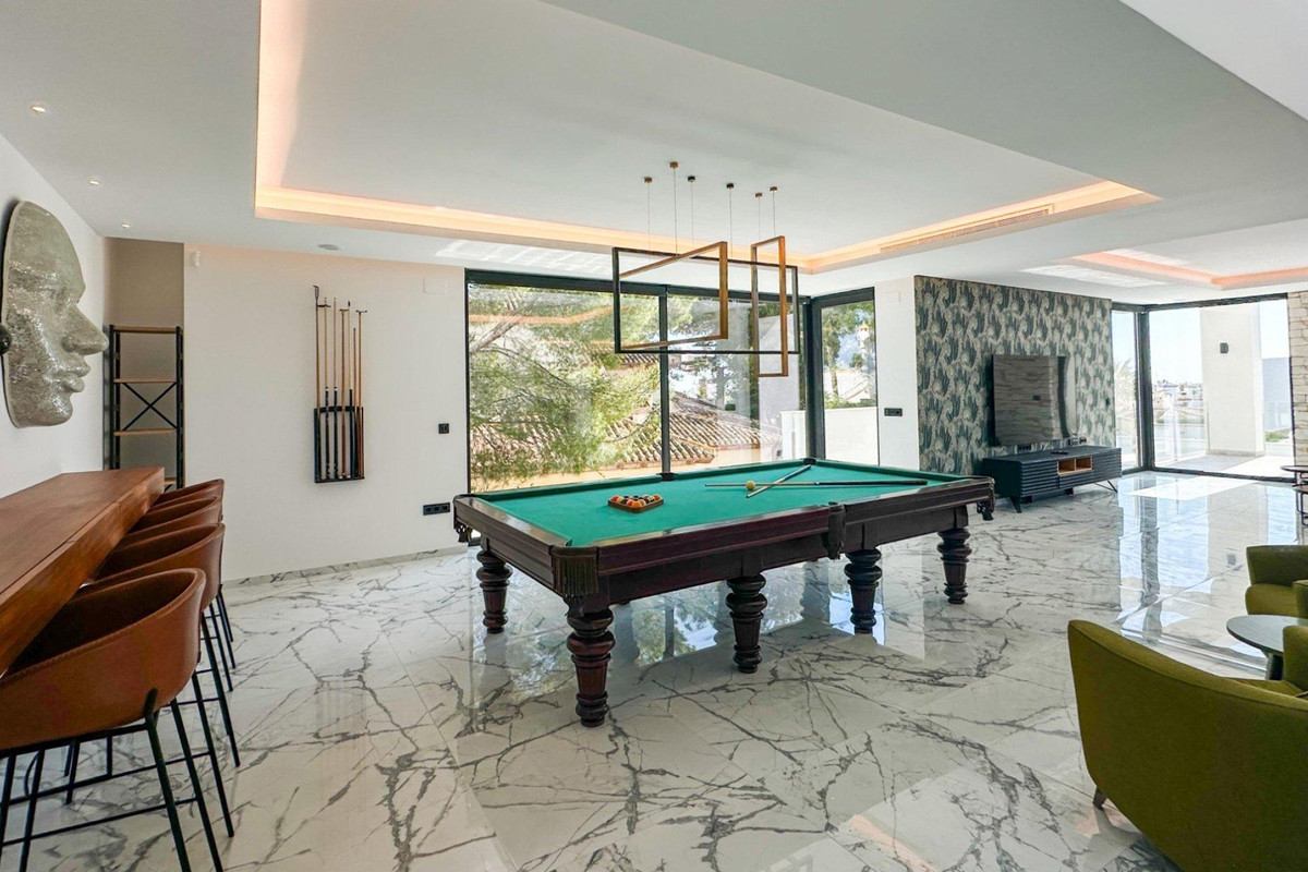 Huis te koop in Villamartin | 4 slaapkamers H5372506