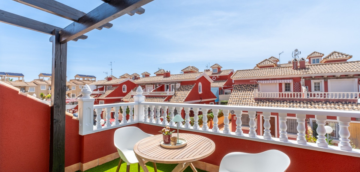 Huis te koop in Villamartin | 3 slaapkamers H5380534