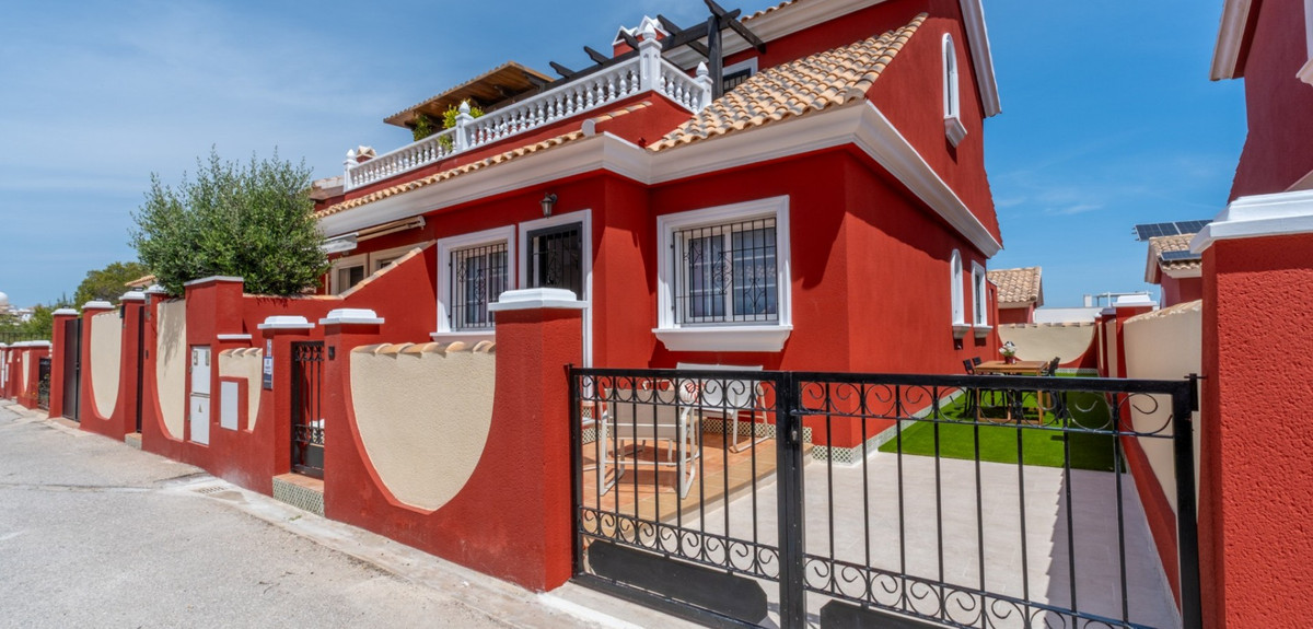 Huis te koop in Villamartin | 3 slaapkamers H5380534