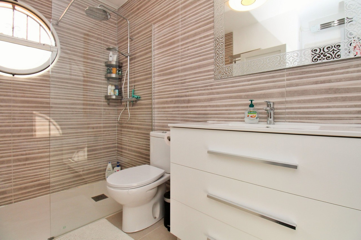 Appartement te koop in Villamartin | 2 slaapkamers H5406628