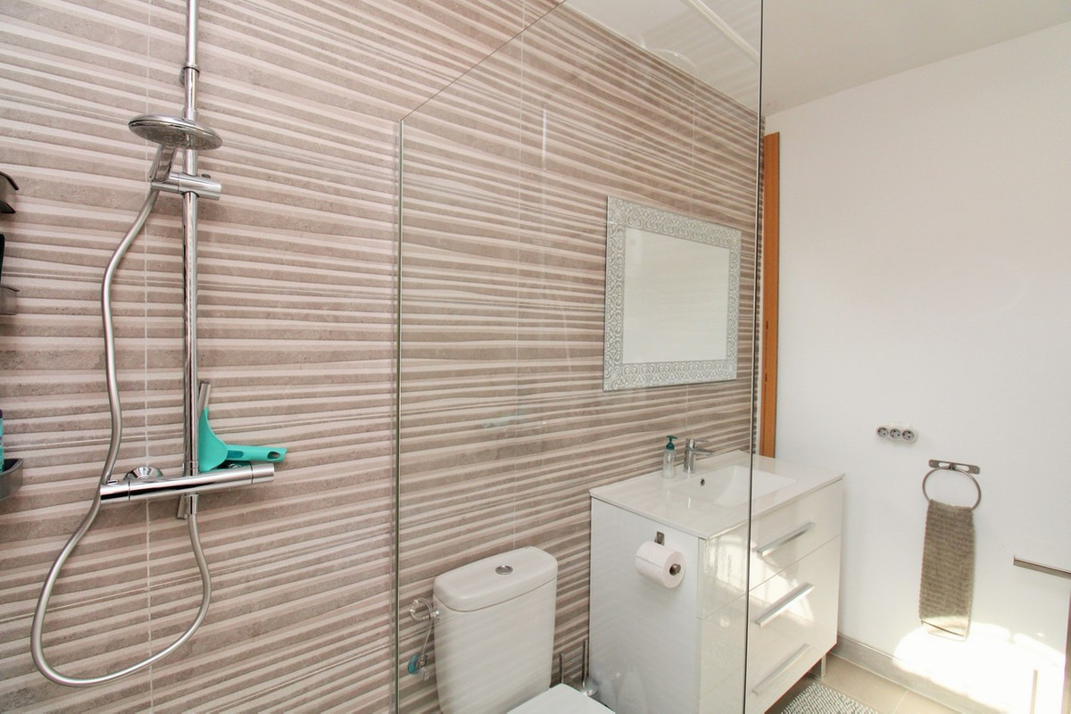 Appartement te koop in Villamartin | 2 slaapkamers H5406628
