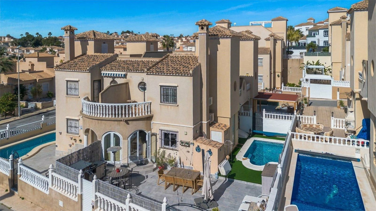 Huis te koop in Villamartin | 2 slaapkamers H5407609