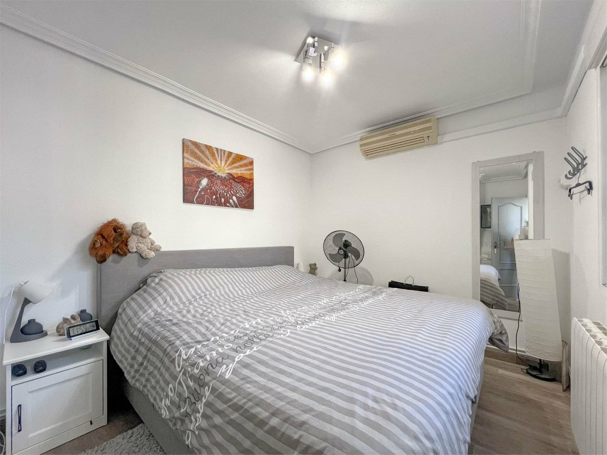 Huis te koop in Villamartin | 2 slaapkamers H5407609