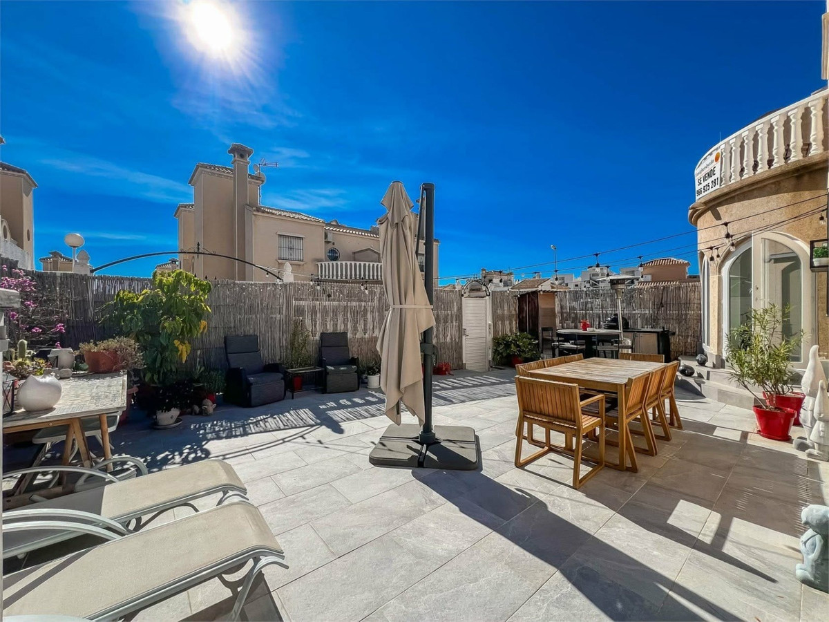 Huis te koop in Villamartin | 2 slaapkamers H5407609