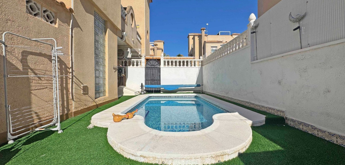 Huis te koop in Villamartin | 2 slaapkamers H5418694
