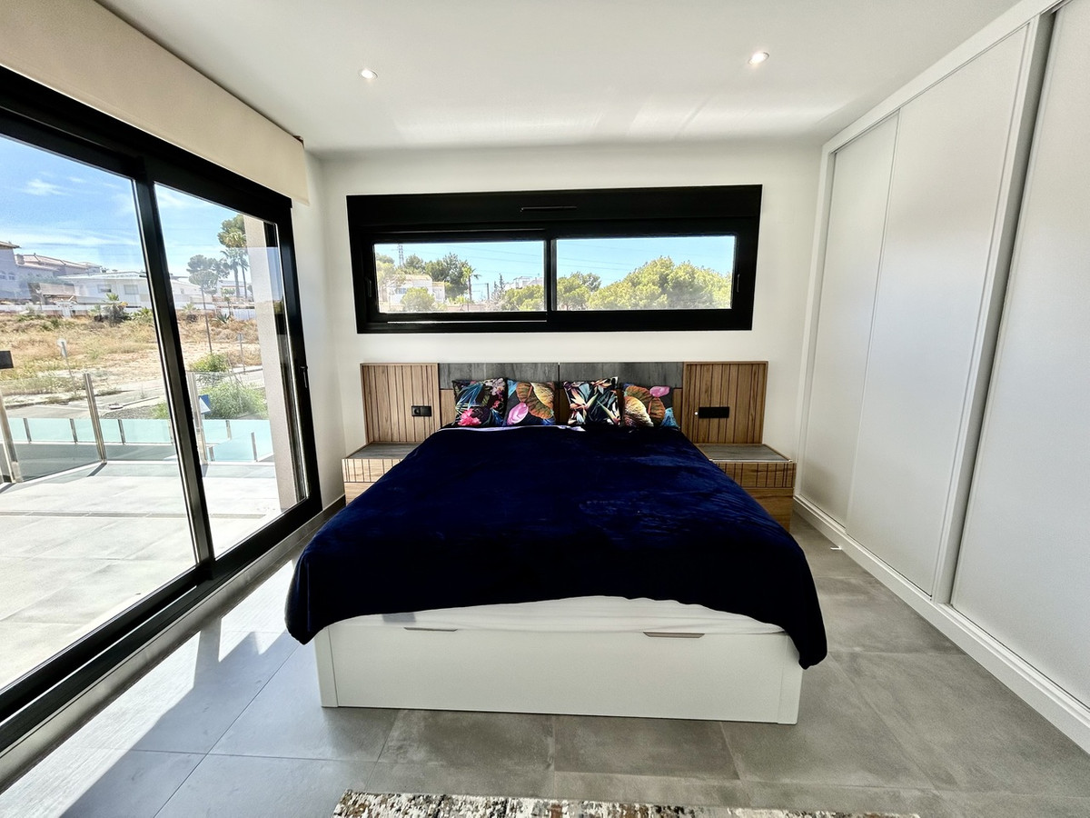 Huis te koop in Villamartin | 2 slaapkamers H5419534