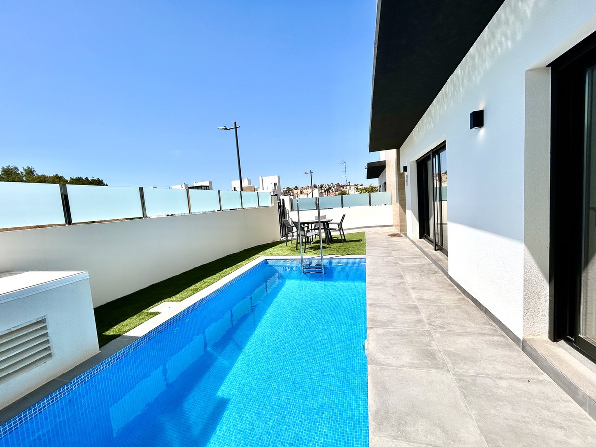Huis te koop in Villamartin | 2 slaapkamers H5419534