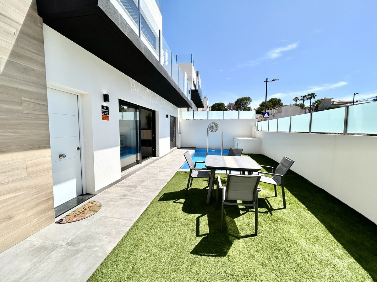 Huis te koop in Villamartin | 2 slaapkamers H5419534