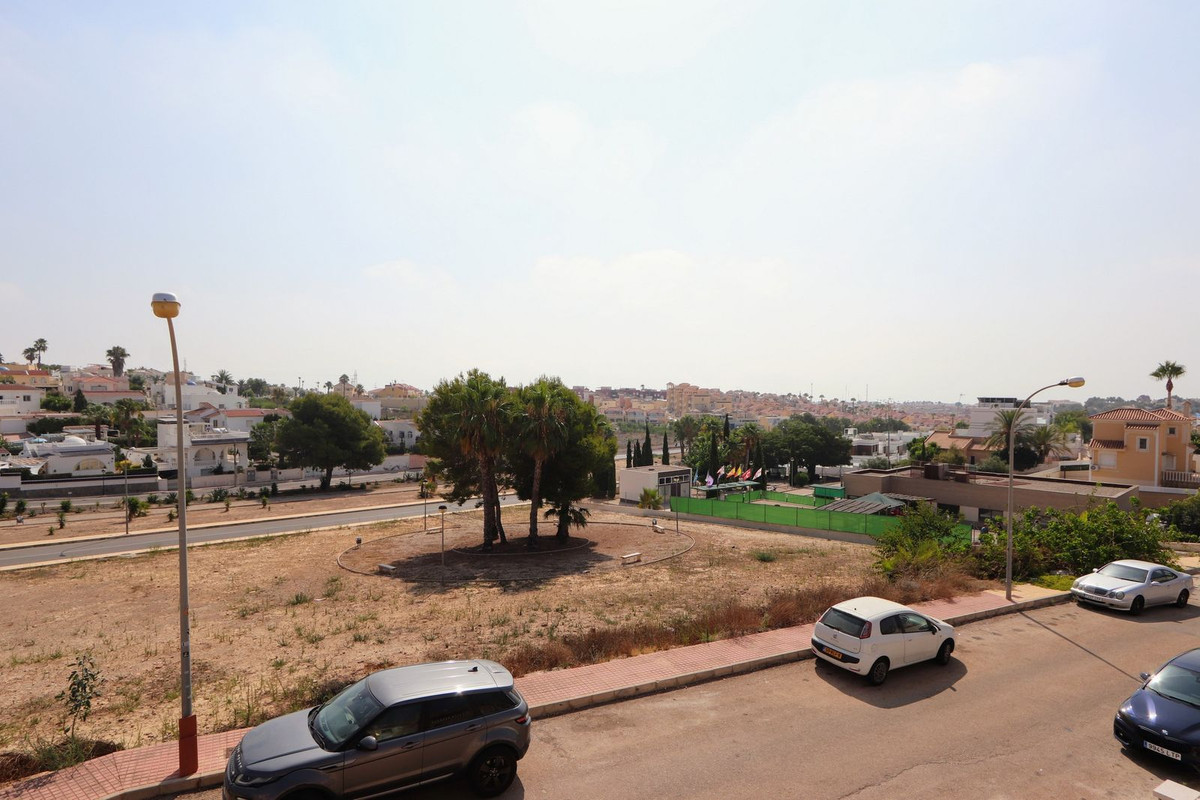 Huis te koop in Villamartin | 2 slaapkamers H5450419