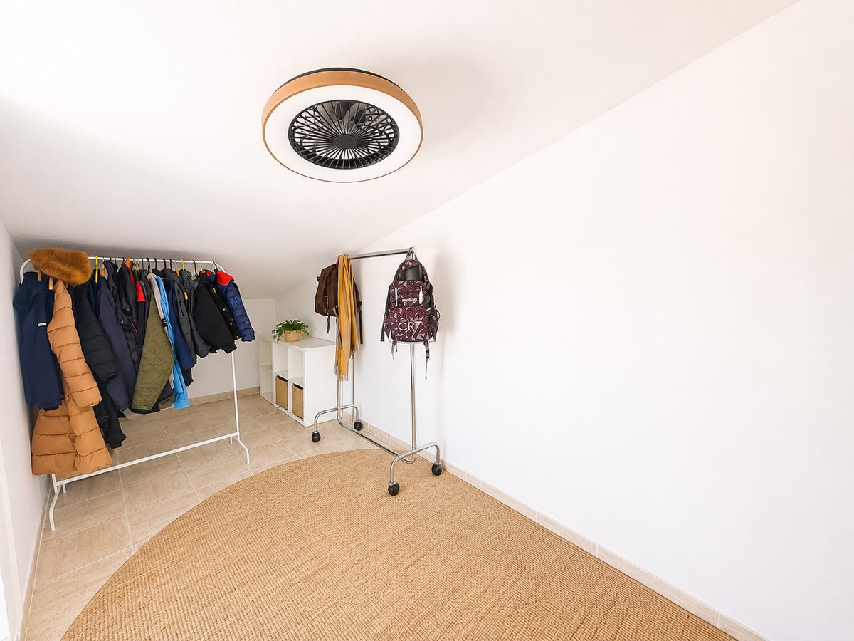 Property main view 33