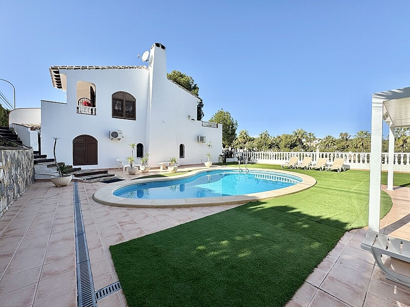 Huis te koop in Villamartin | 4 slaapkamers H5456281