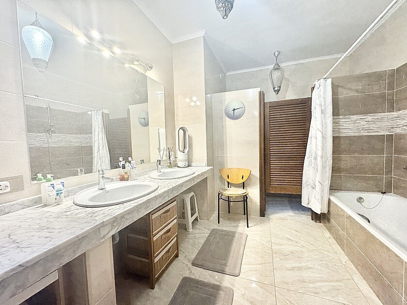 Huis te koop in Villamartin | 4 slaapkamers H5456281