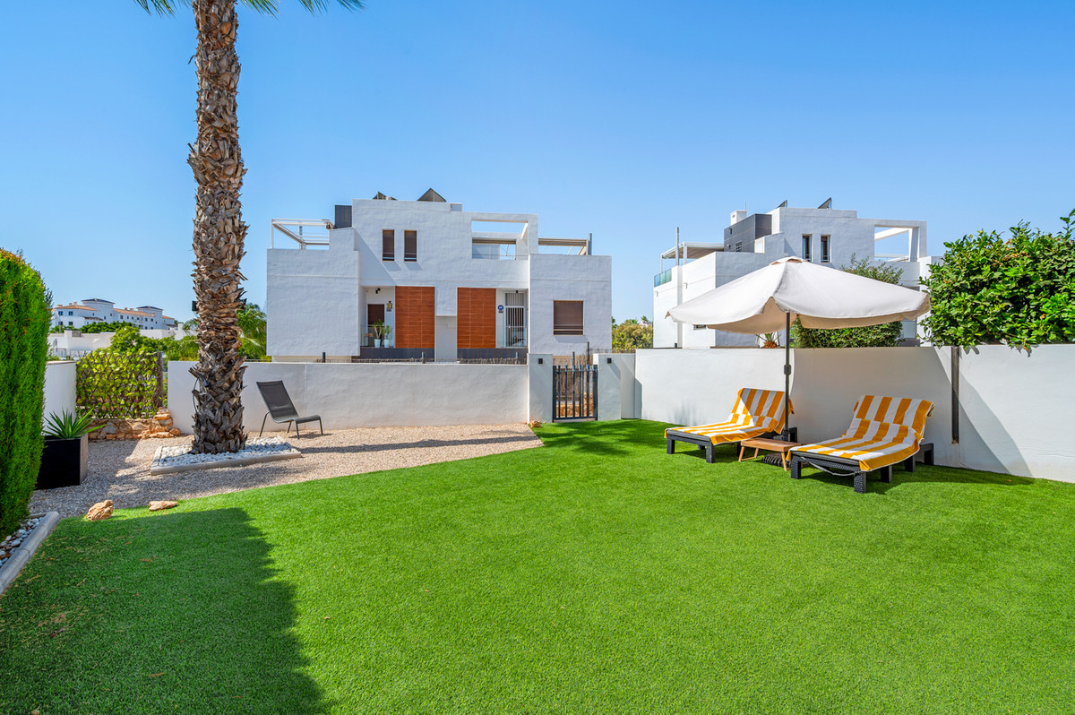Huis te koop in Villamartin | 3 slaapkamers H5483806
