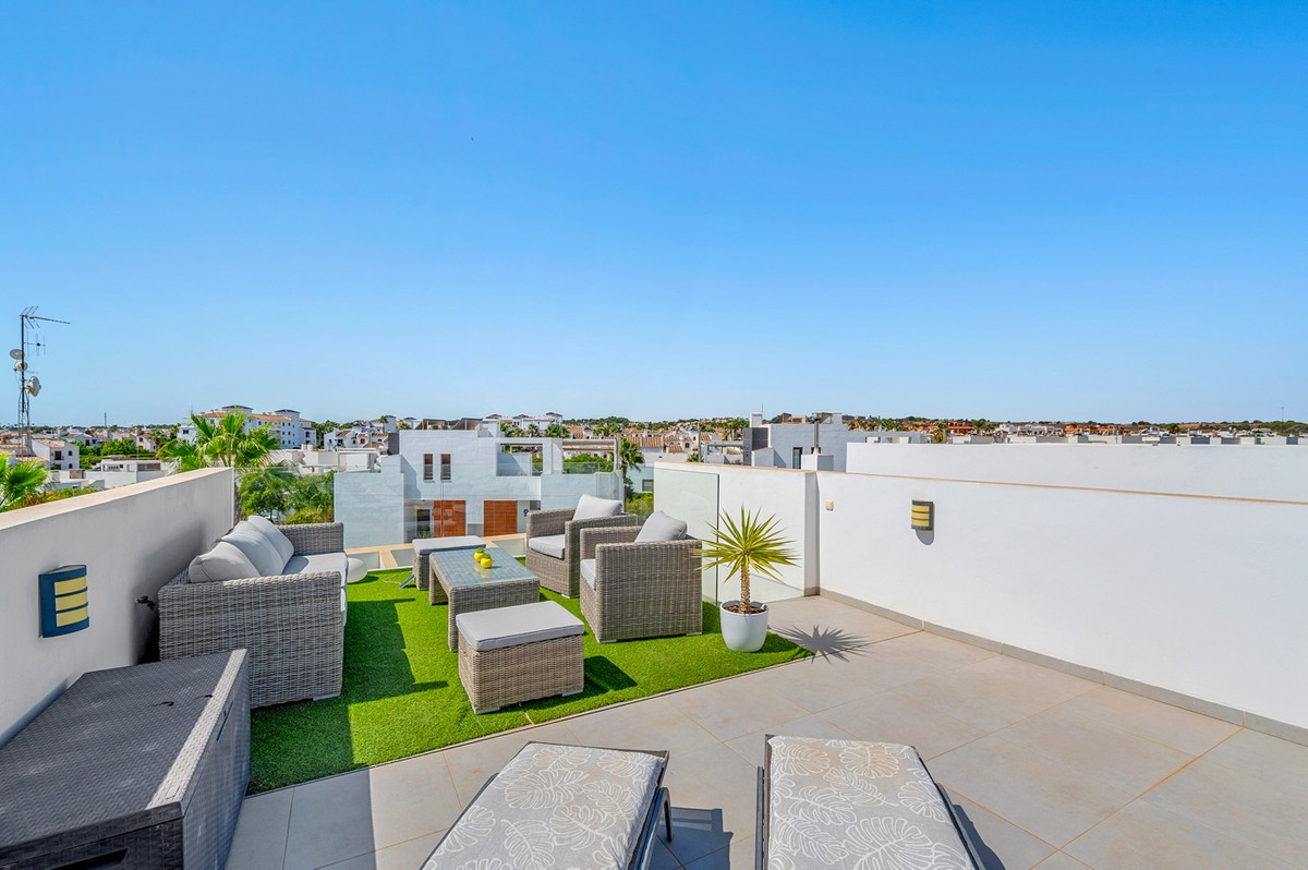 Huis te koop in Villamartin | 3 slaapkamers H5483806