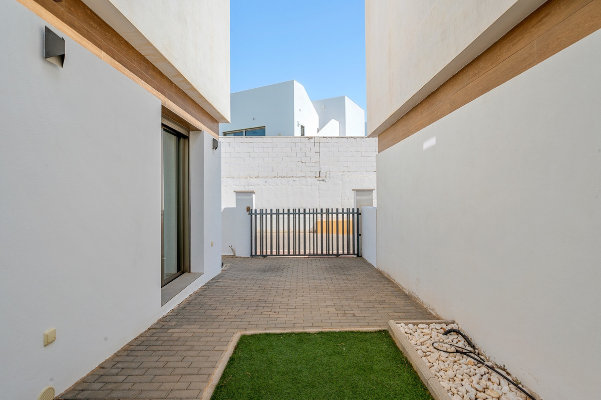 Huis te koop in Villamartin | 3 slaapkamers H5483806