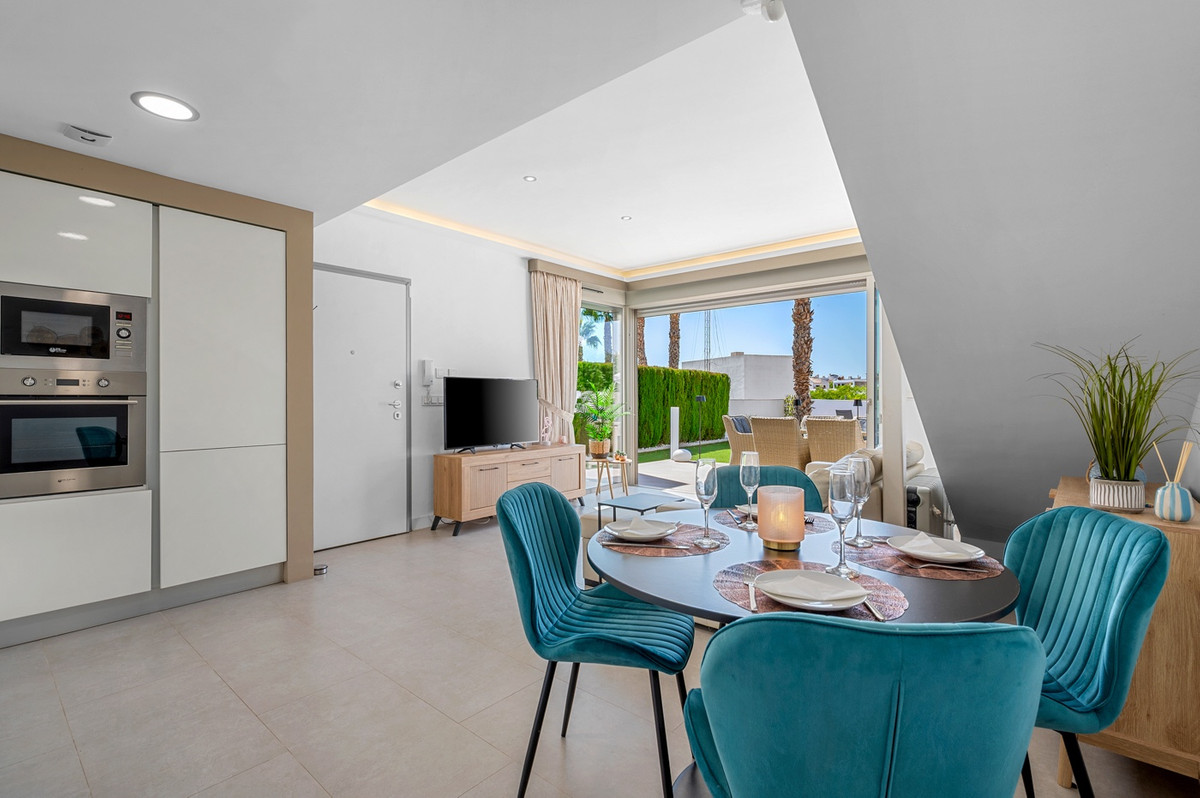 Huis te koop in Villamartin | 3 slaapkamers H5483806