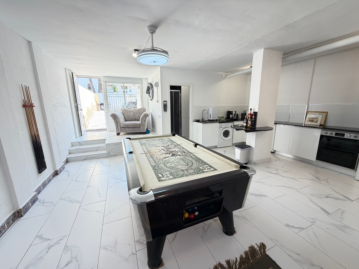 Property main view 33