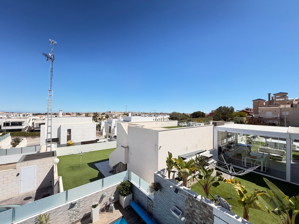 Property main view 32
