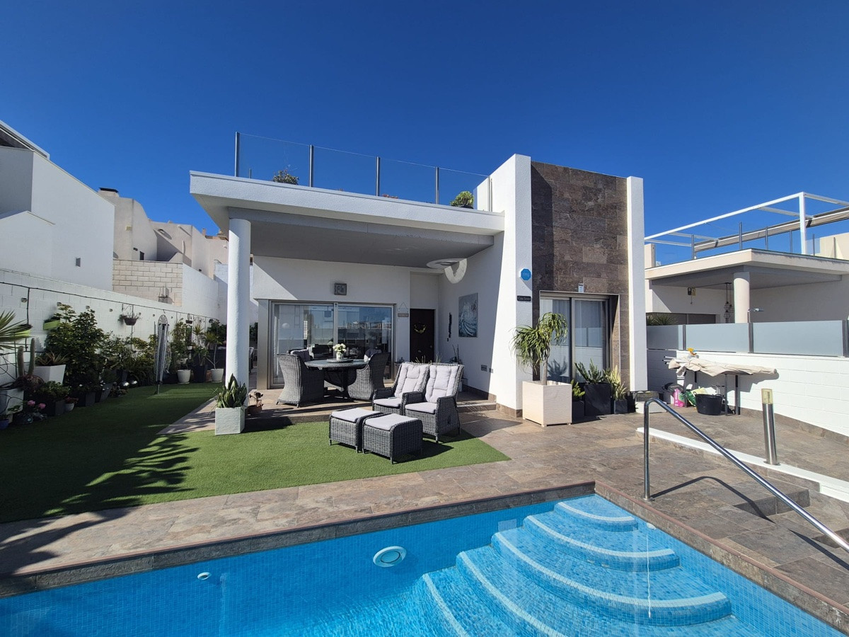 Property main view 33
