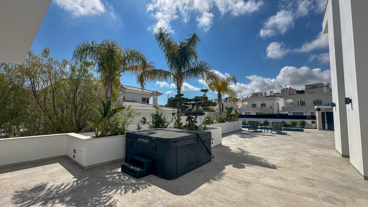 Property main view 34