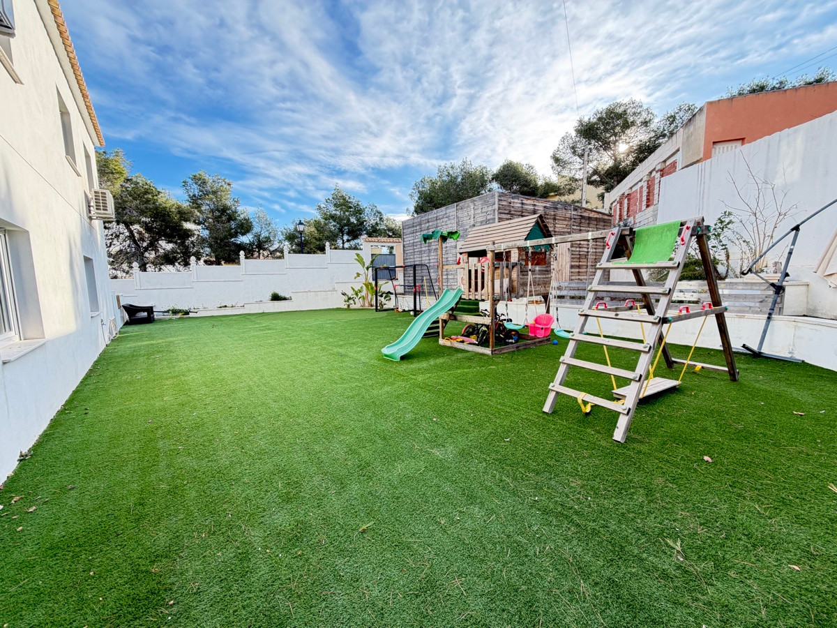 Huis te koop in Villamartin | 6 slaapkamers H5503180