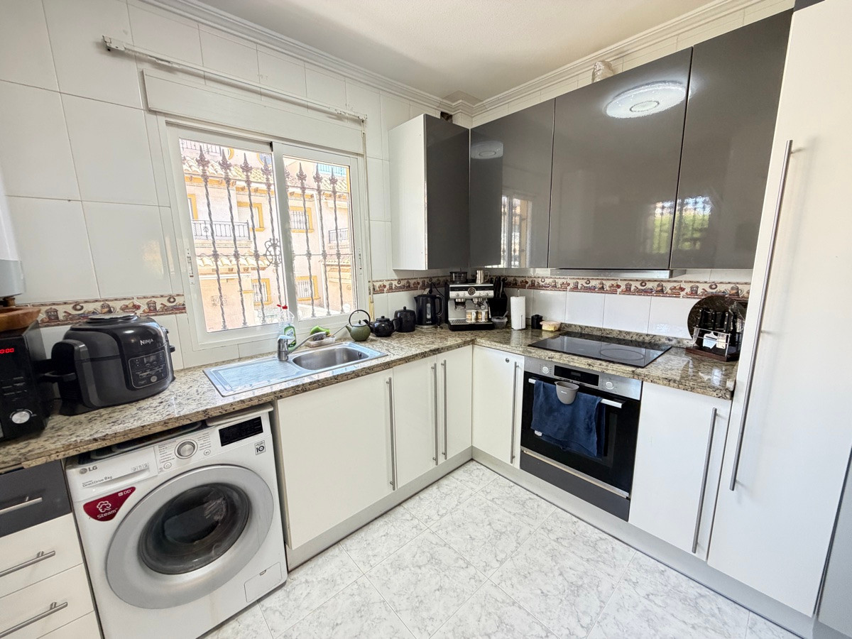 Huis te koop in Villamartin | 4 slaapkamers H5503204