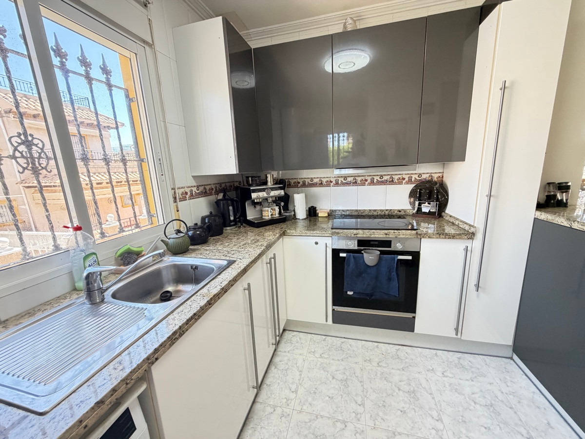 Huis te koop in Villamartin | 4 slaapkamers H5503204