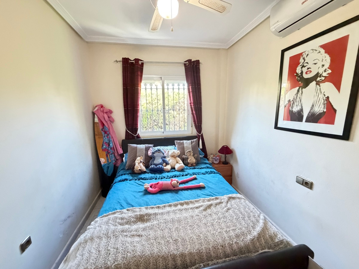 Huis te koop in Villamartin | 4 slaapkamers H5503204