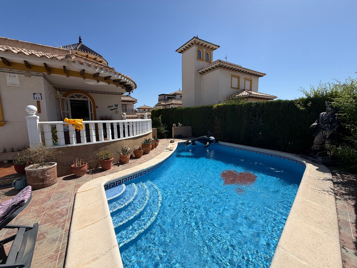Huis te koop in Villamartin | 4 slaapkamers H5503204