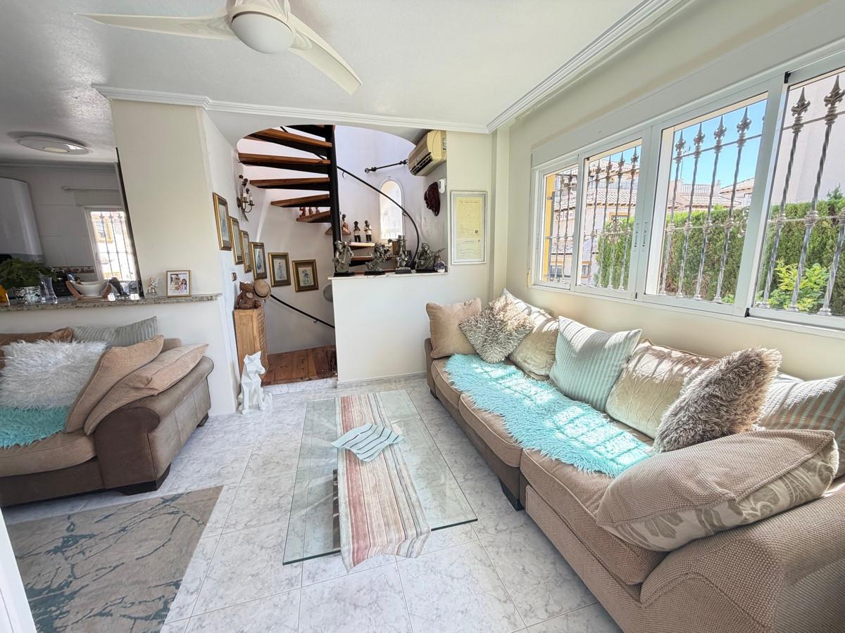 Huis te koop in Villamartin | 4 slaapkamers H5503204