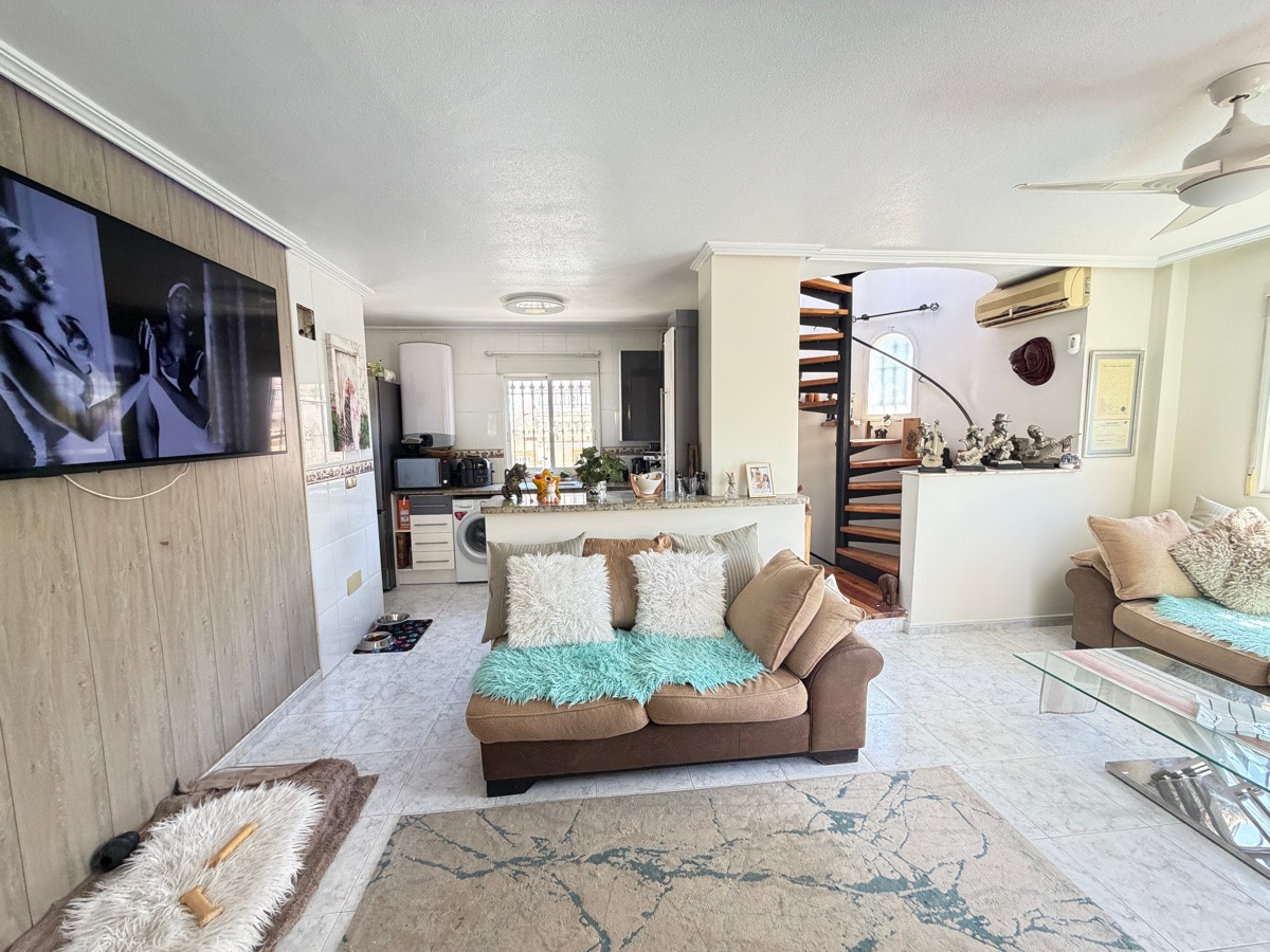Huis te koop in Villamartin | 4 slaapkamers H5503204