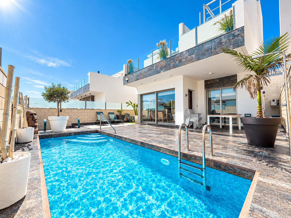Huis te koop in Villamartin | 3 slaapkamers H5506684