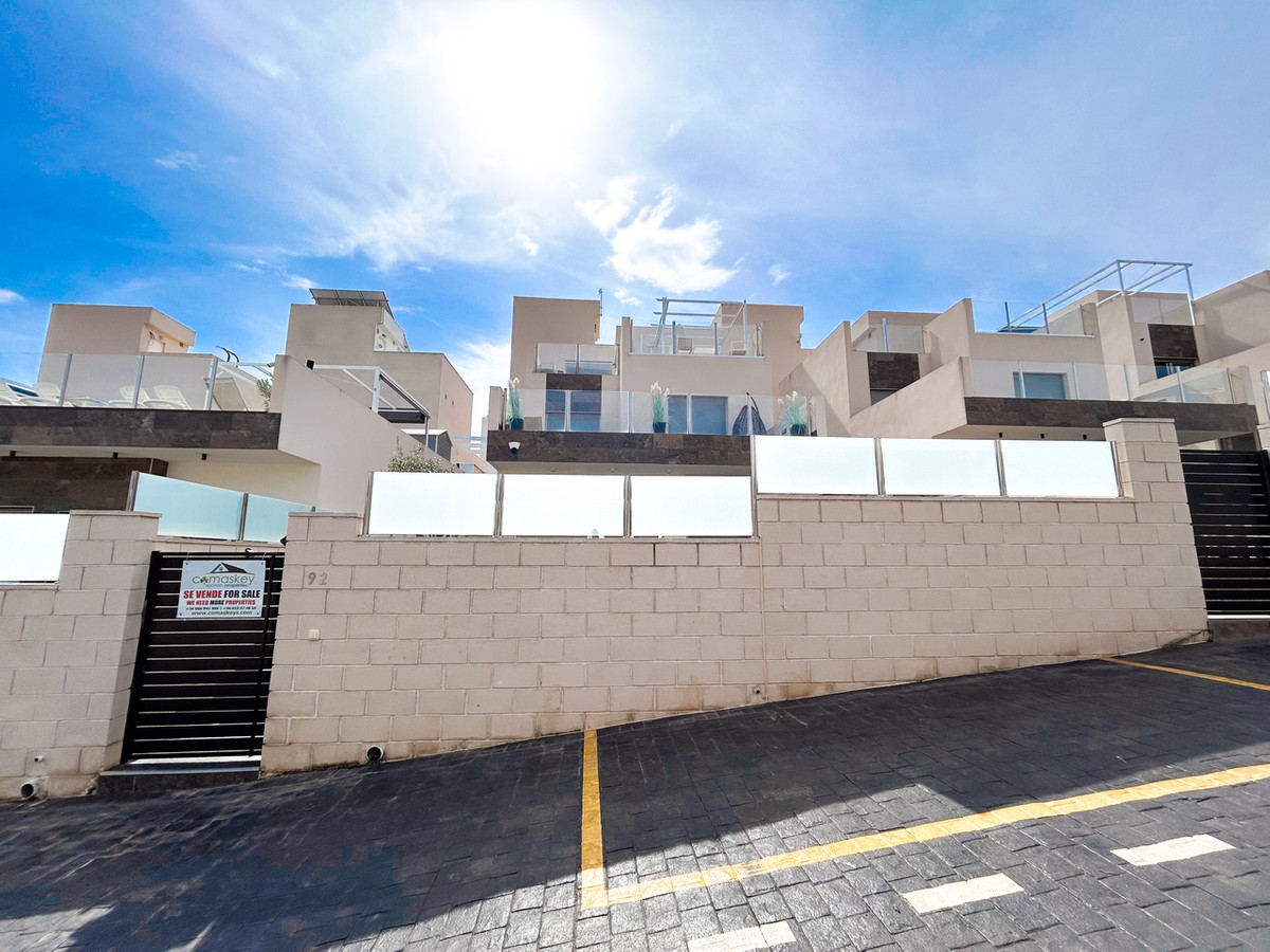 Huis te koop in Villamartin | 3 slaapkamers H5506684
