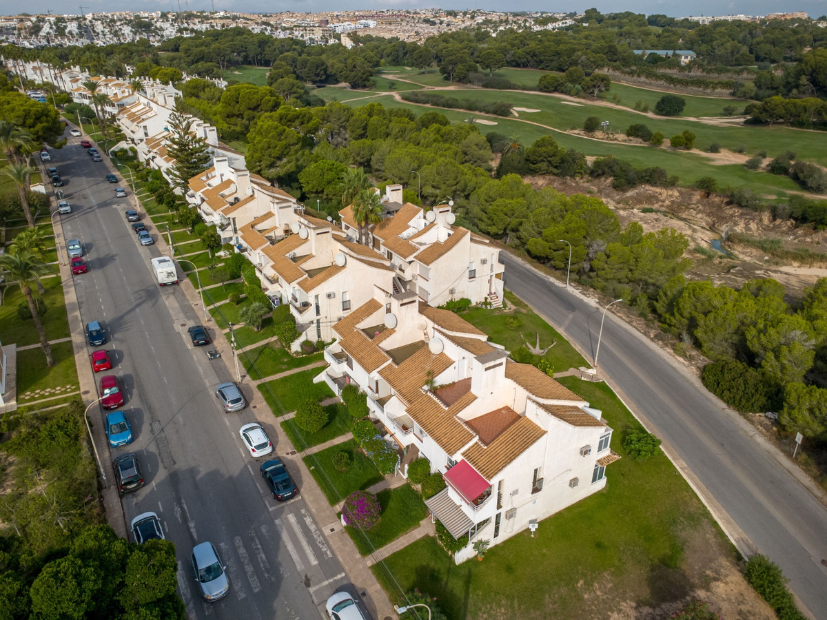 Bungalow te koop in Villamartin | 2 slaapkamers H5506882