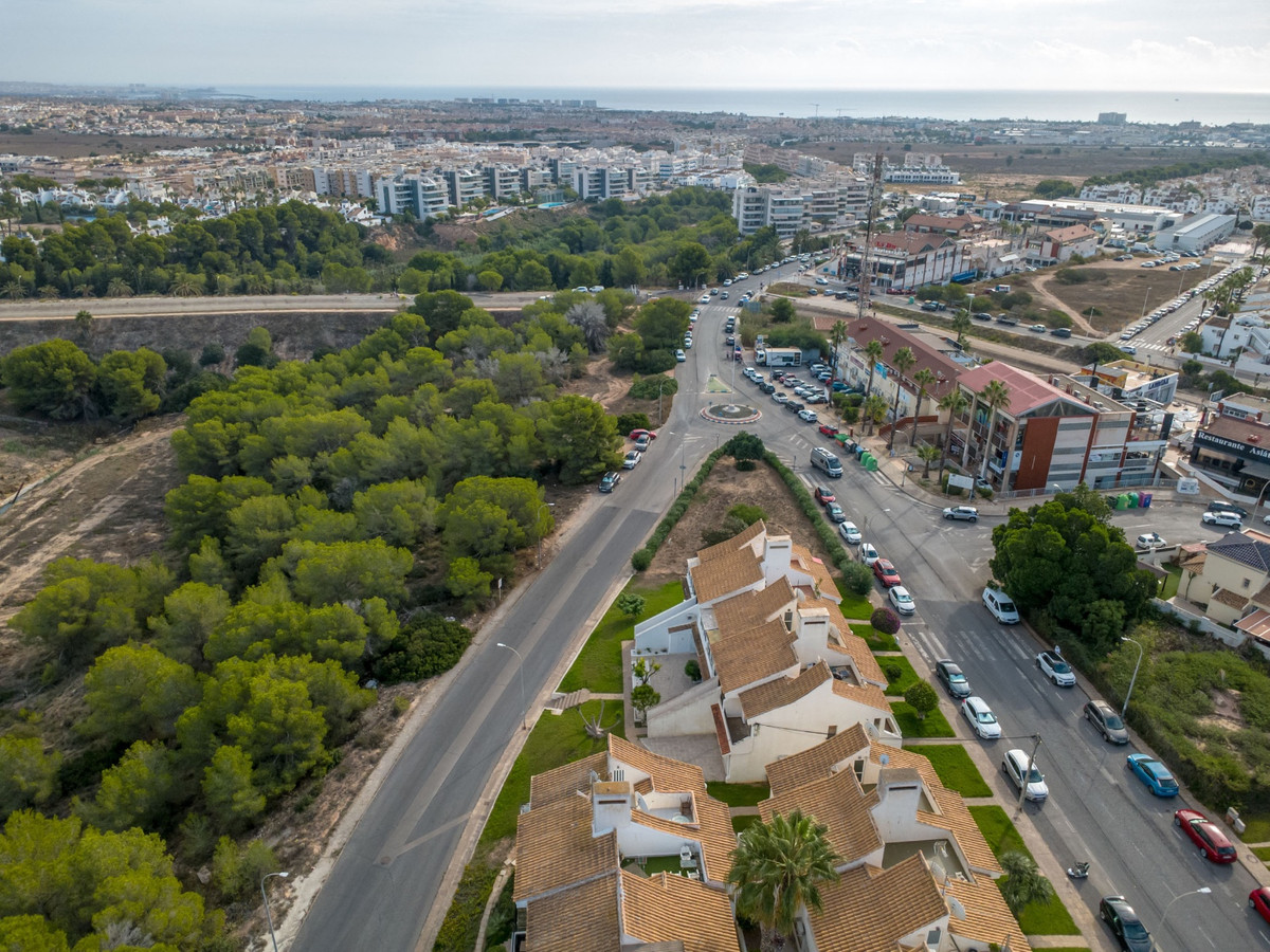 Bungalow te koop in Villamartin | 2 slaapkamers H5506882