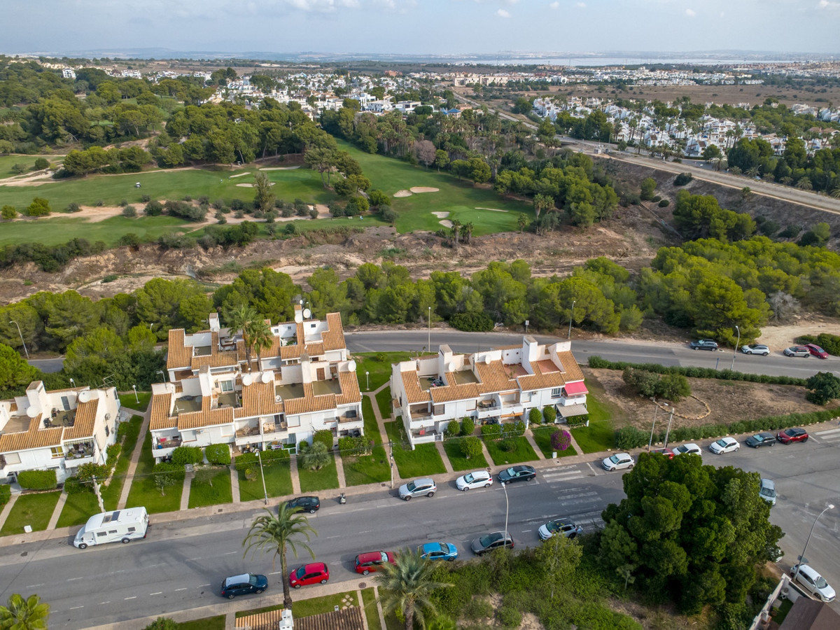 Bungalow te koop in Villamartin | 2 slaapkamers H5506882