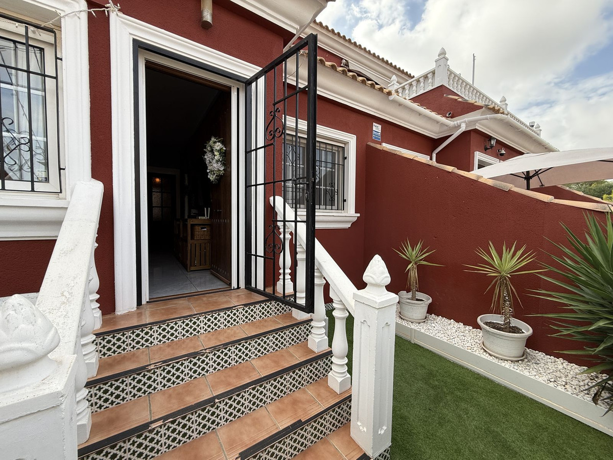 Huis te koop in Villamartin | 3 slaapkamers H5506936
