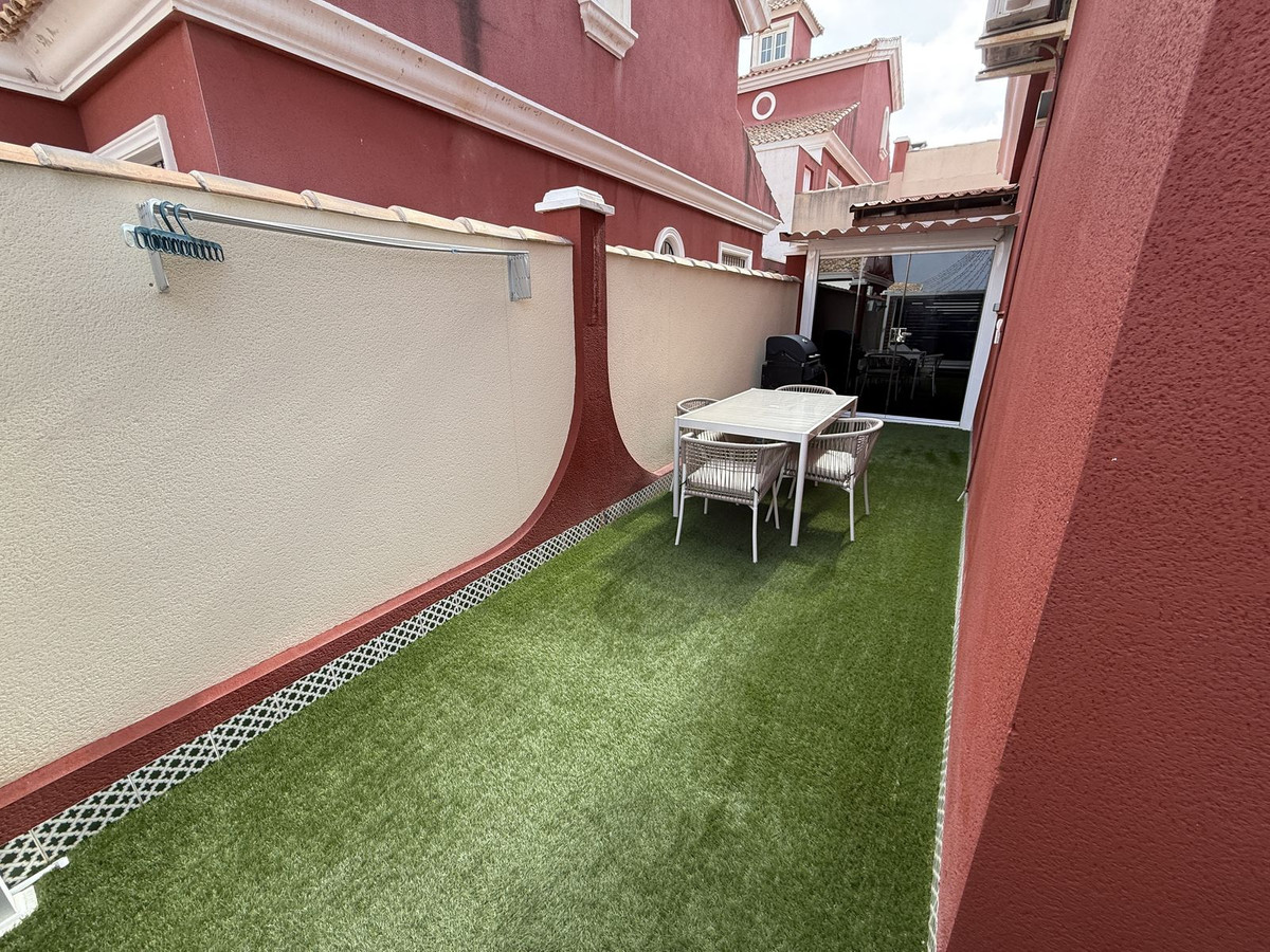 Huis te koop in Villamartin | 3 slaapkamers H5506936