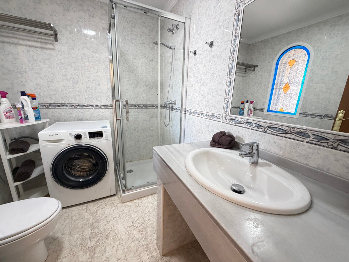 Huis te koop in Villamartin | 3 slaapkamers H5516344