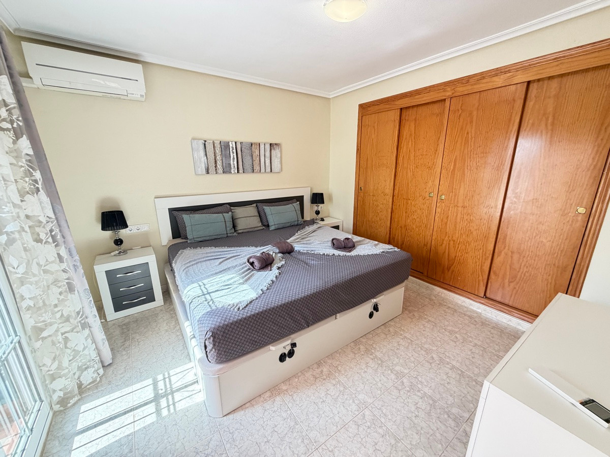 Huis te koop in Villamartin | 3 slaapkamers H5516344