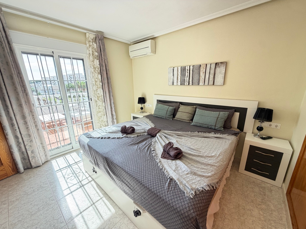 Huis te koop in Villamartin | 3 slaapkamers H5516344