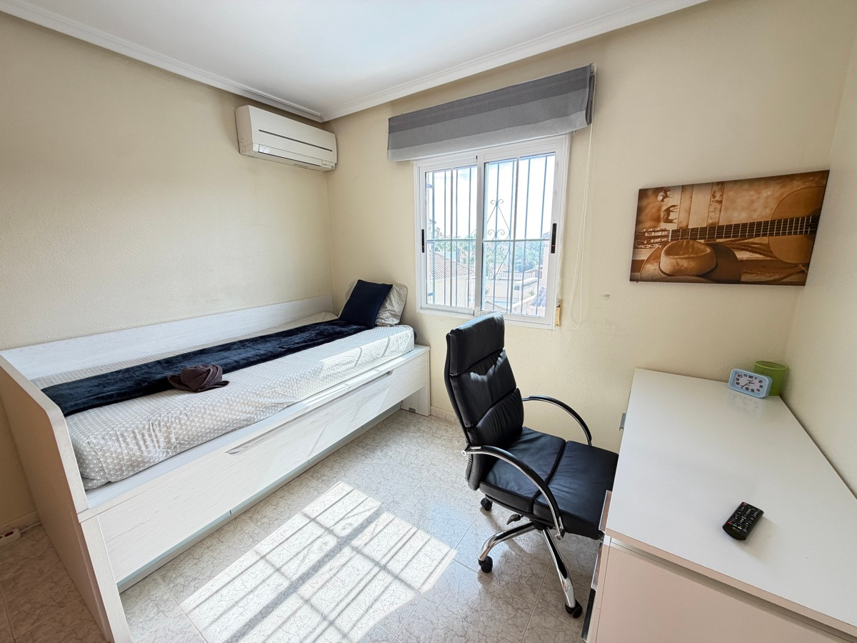 Huis te koop in Villamartin | 3 slaapkamers H5516344