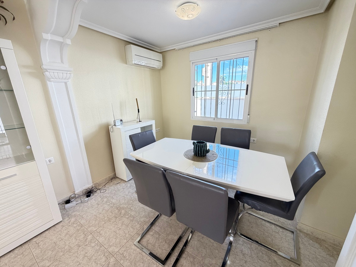 Huis te koop in Villamartin | 3 slaapkamers H5516344