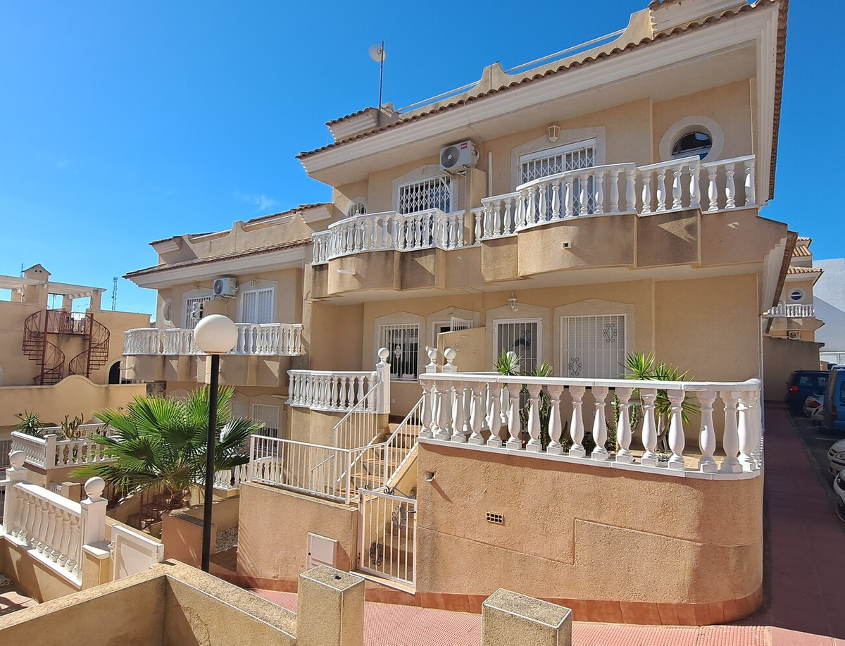 Huis te koop in Villamartin | 2 slaapkamers H5524393