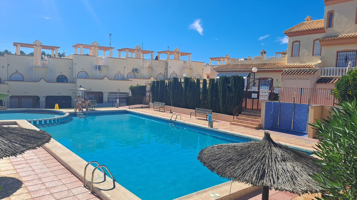 Huis te koop in Villamartin | 2 slaapkamers H5524393