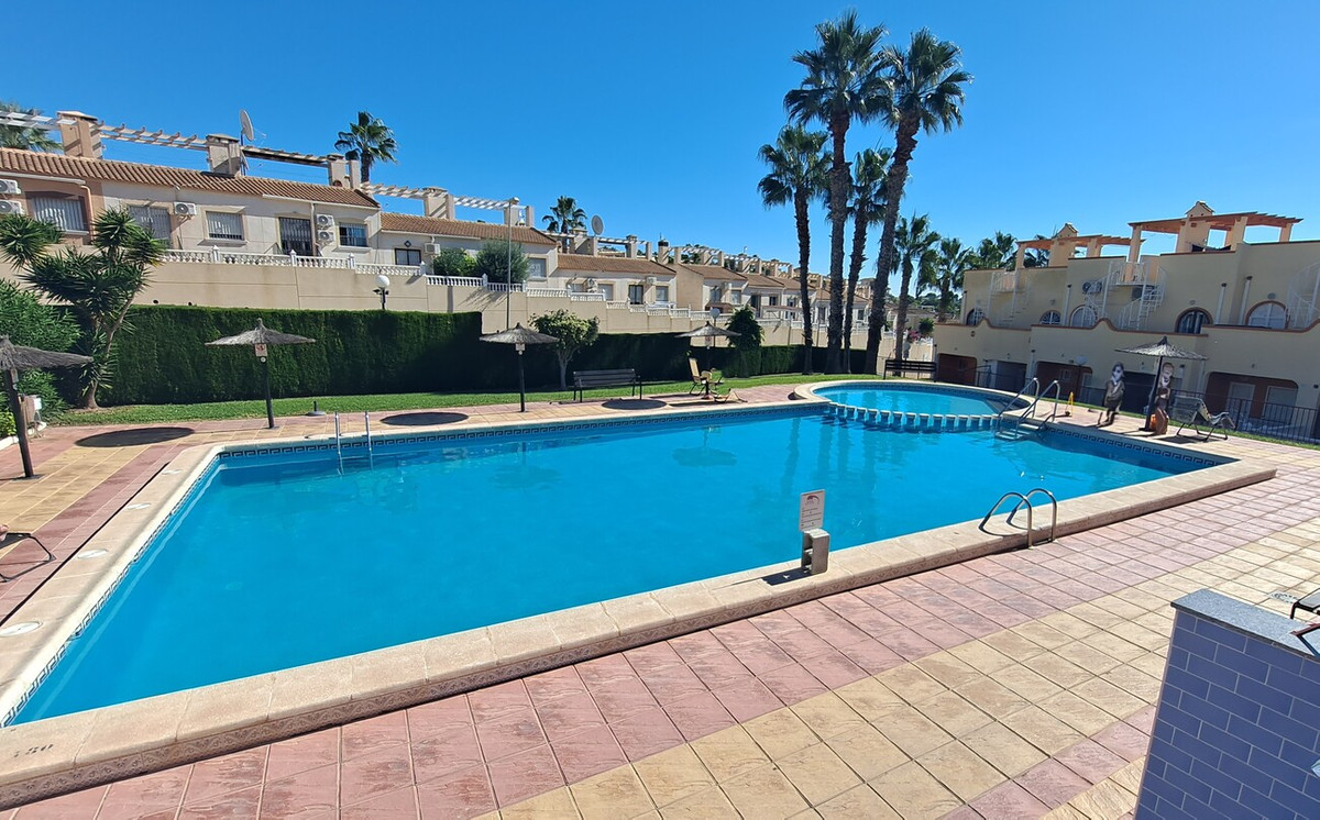 Huis te koop in Villamartin | 2 slaapkamers H5524393