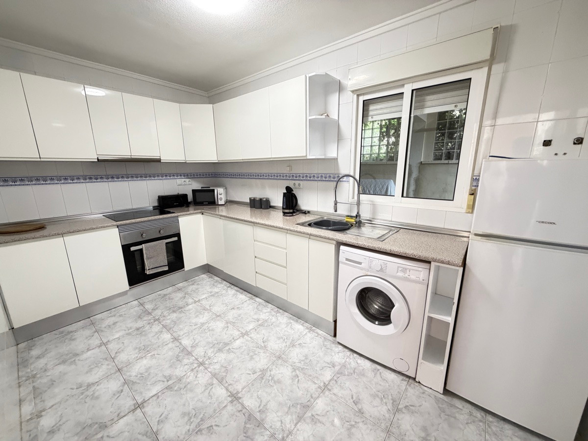 Huis te koop in Villamartin | 4 slaapkamers H5525179