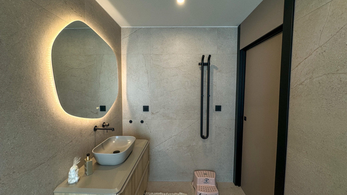 Huis te koop in Villamartin | 3 slaapkamers H5527216