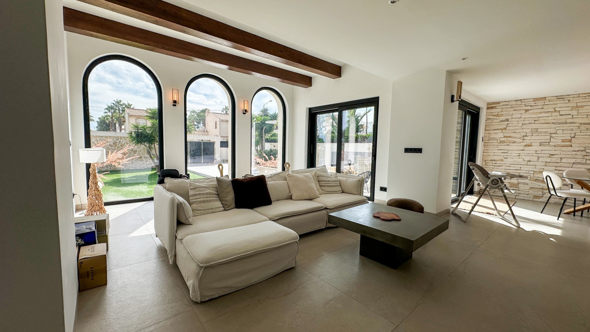 Huis te koop in Villamartin | 3 slaapkamers H5527216