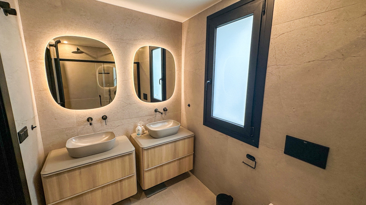 Huis te koop in Villamartin | 3 slaapkamers H5527216